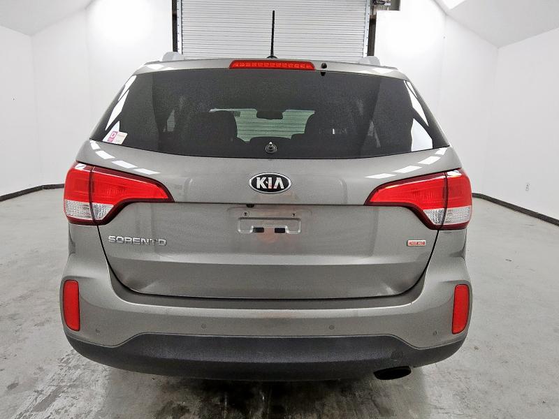2014 KIA SORENTO LX - 5XYKT3A69EG519585