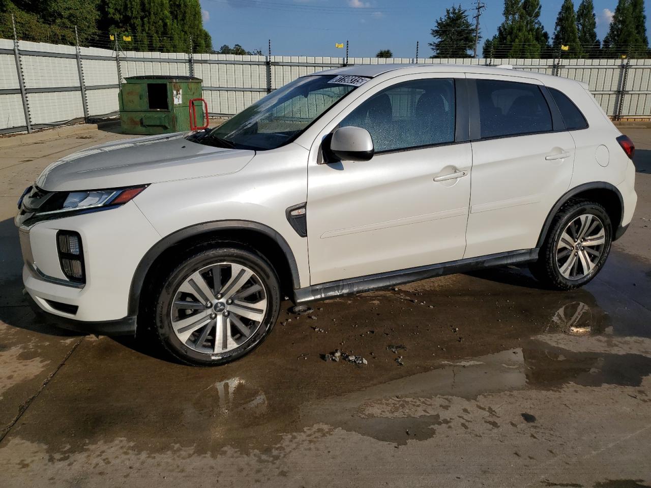  Salvage Mitsubishi Outlander