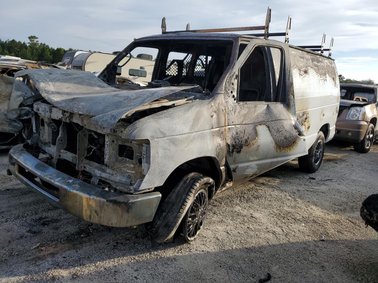 FORD ECONOLINE E250 VAN