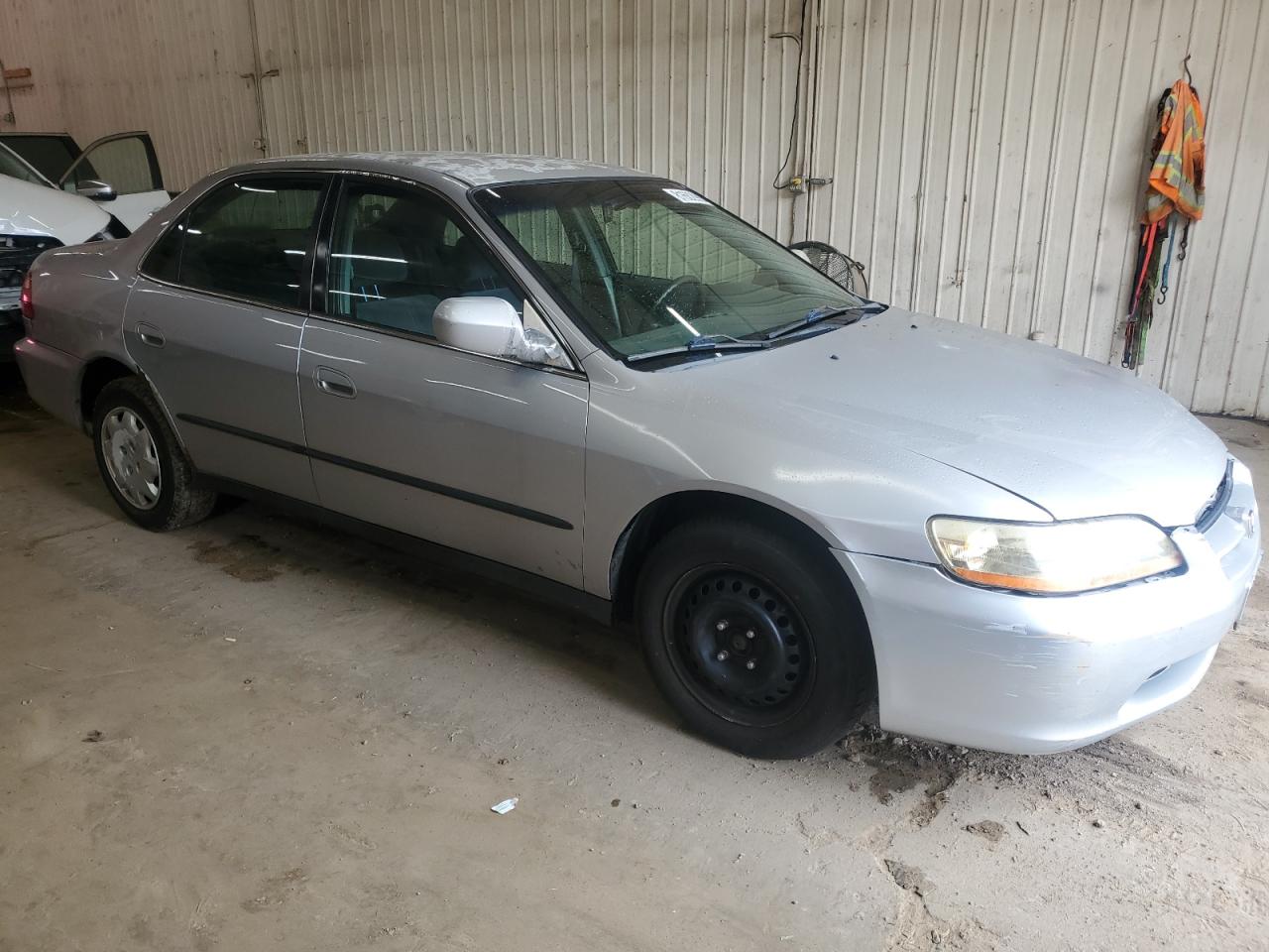 Lot #3283987799 2000 HONDA ACCORD LX