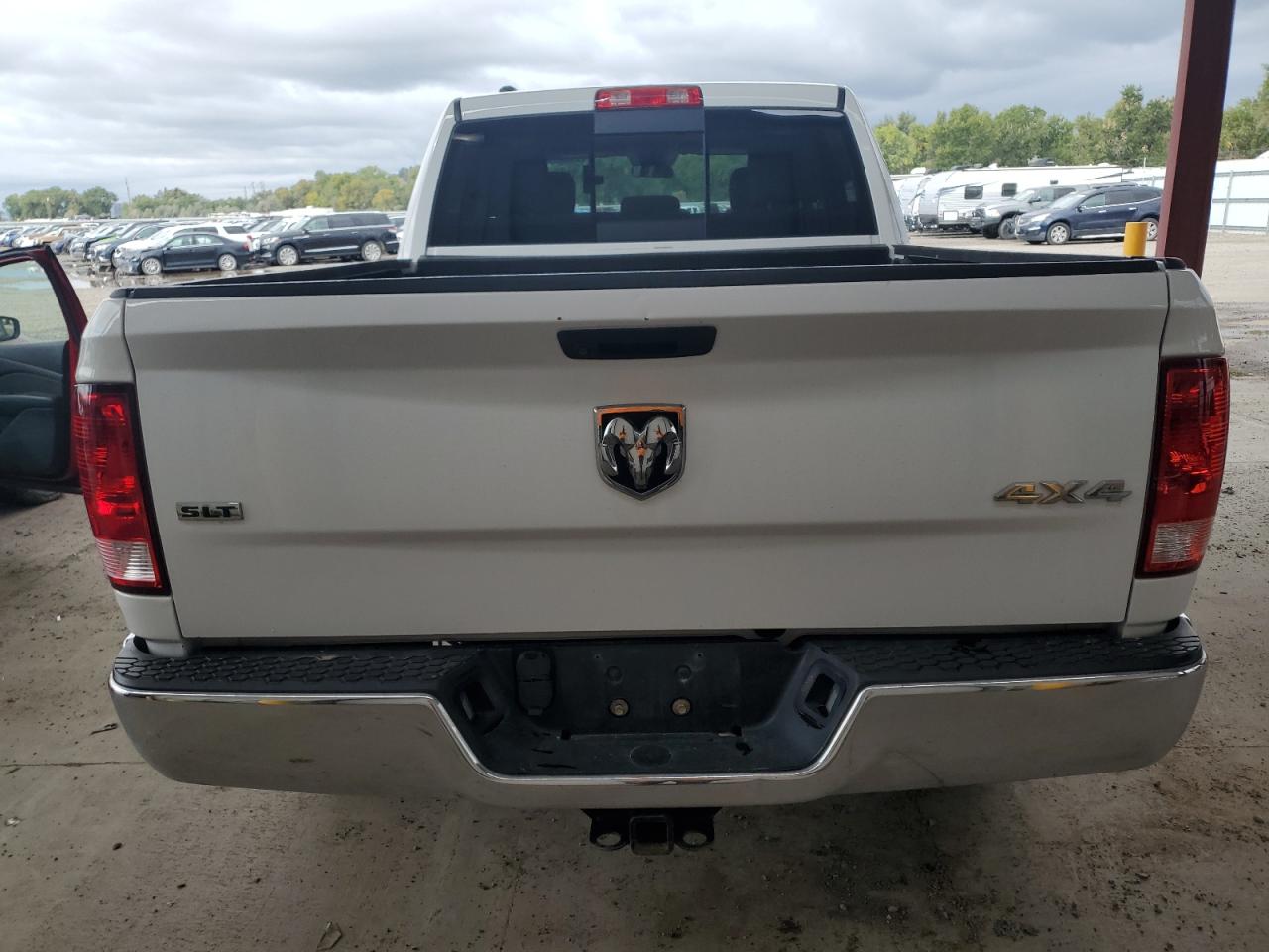 RAM 1500 SLT