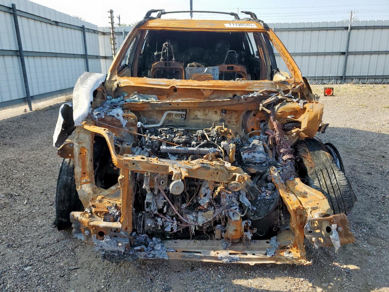 TOYOTA RAV4 XLE PREMIUM