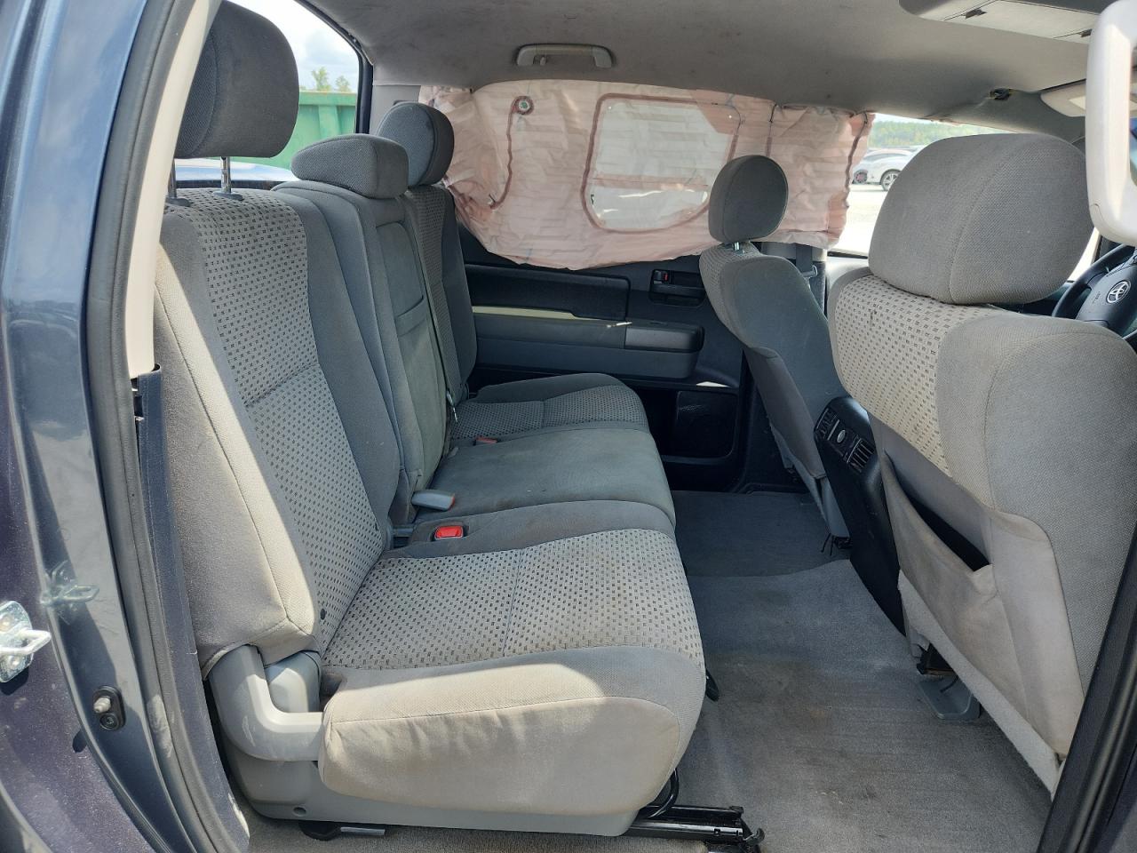 TOYOTA TUNDRA CREWMAX SR5