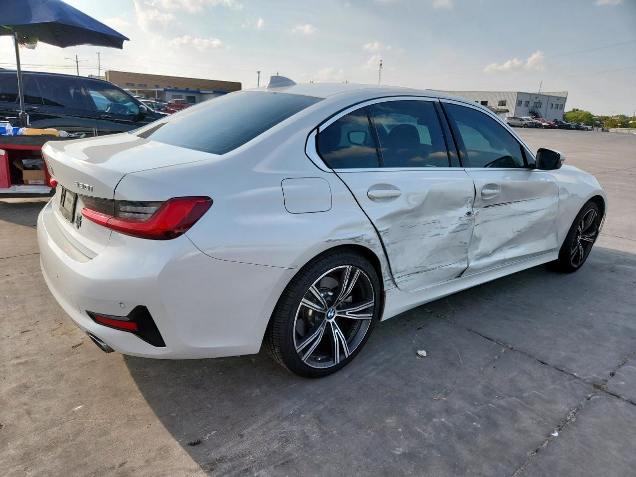 BMW 3 SERIES 330I