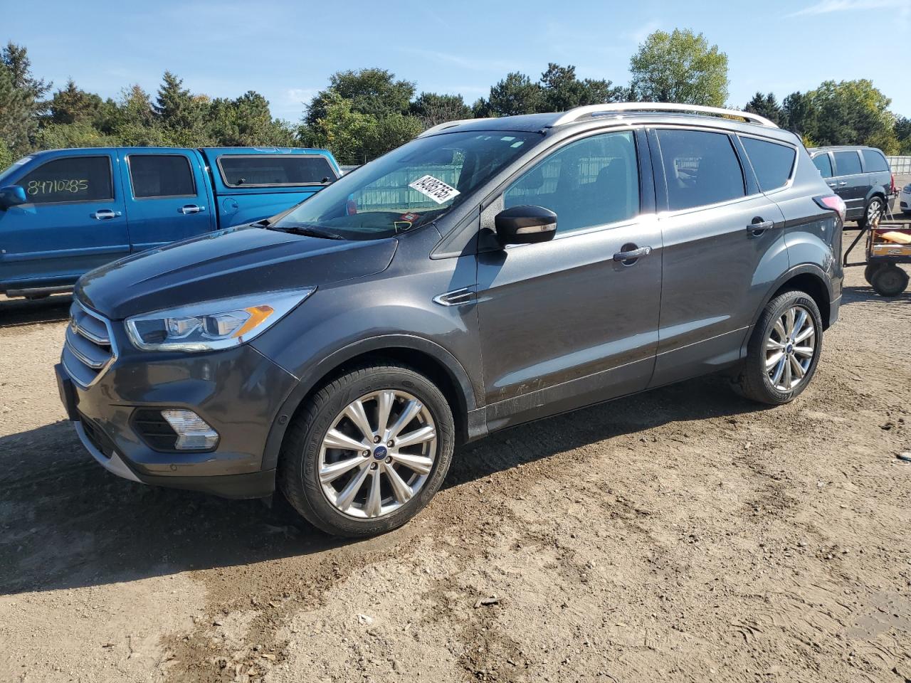 FORD ESCAPE TITANIUM