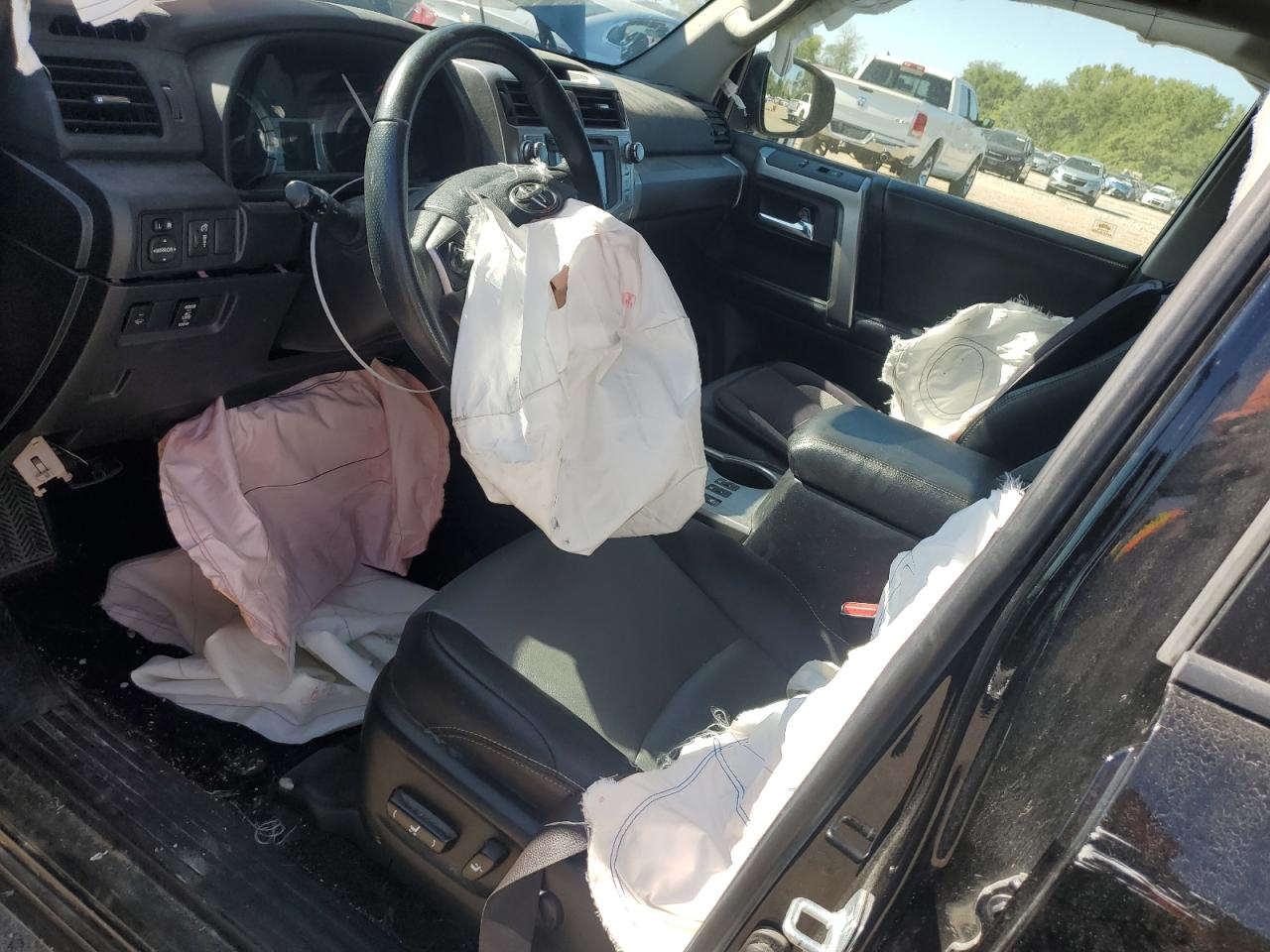 TOYOTA 4RUNNER SR5/SR5 PREMIUM