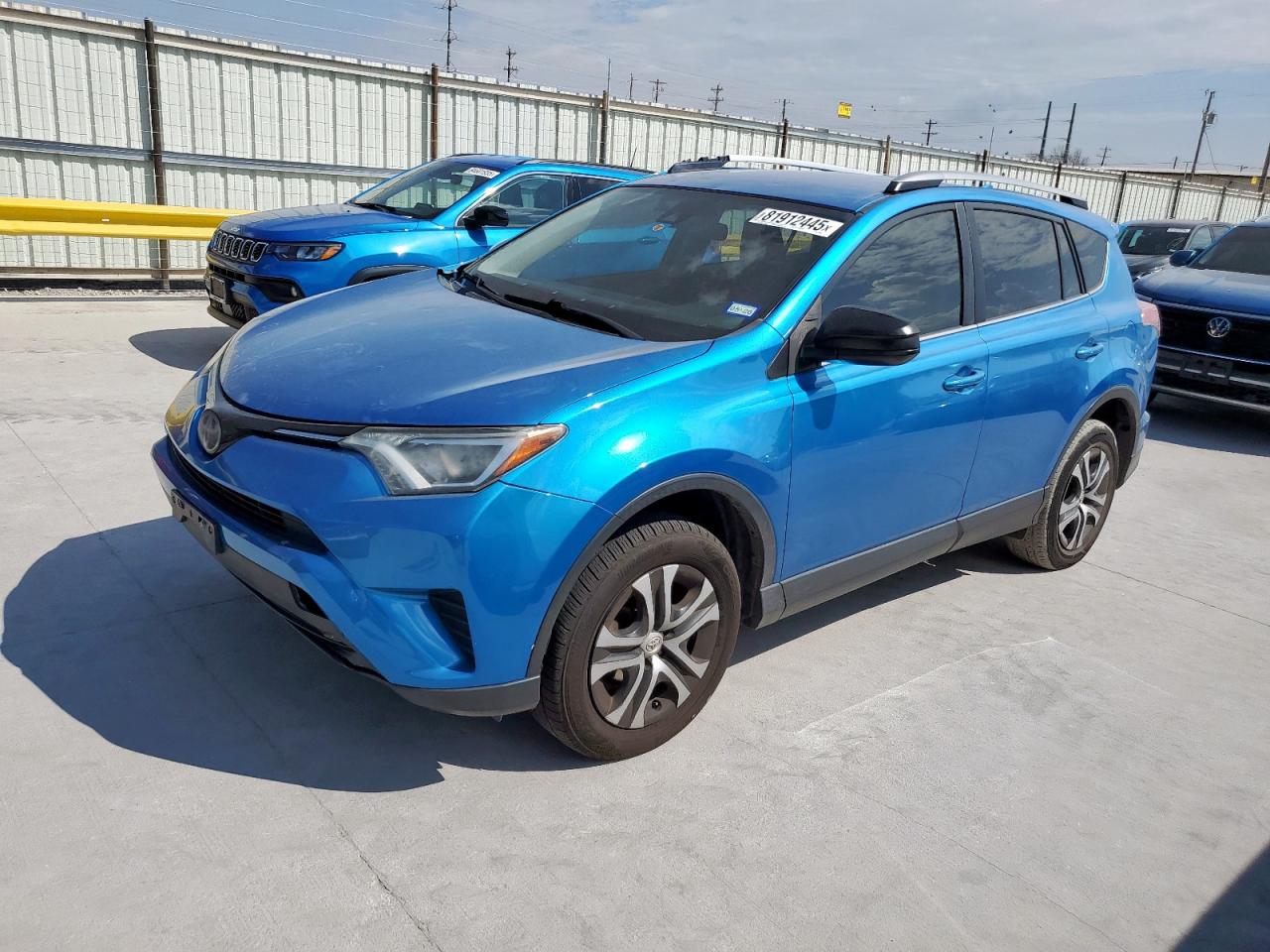 TOYOTA RAV4 LE