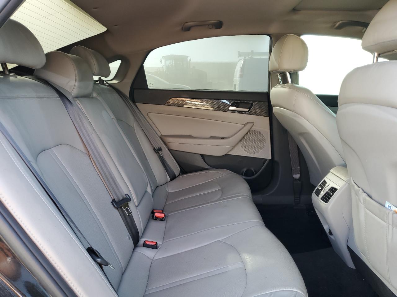 HYUNDAI SONATA SPORT