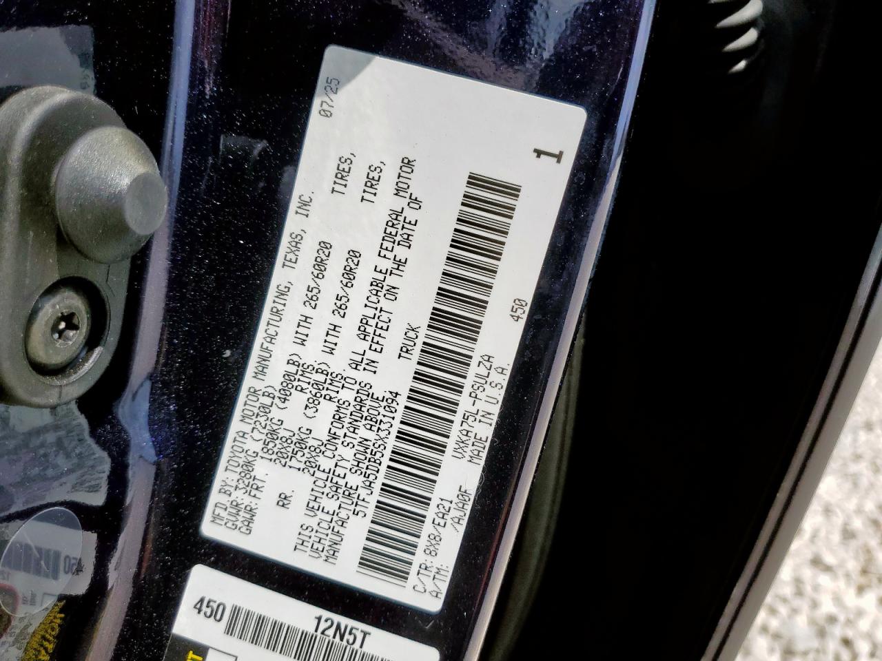 TOYOTA TUNDRA CREWMAX LIMITED