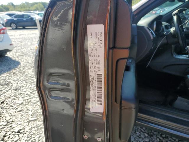 2017 JEEP GRAND CHEROKEE LAREDO 1C4RJFAG7HC946657