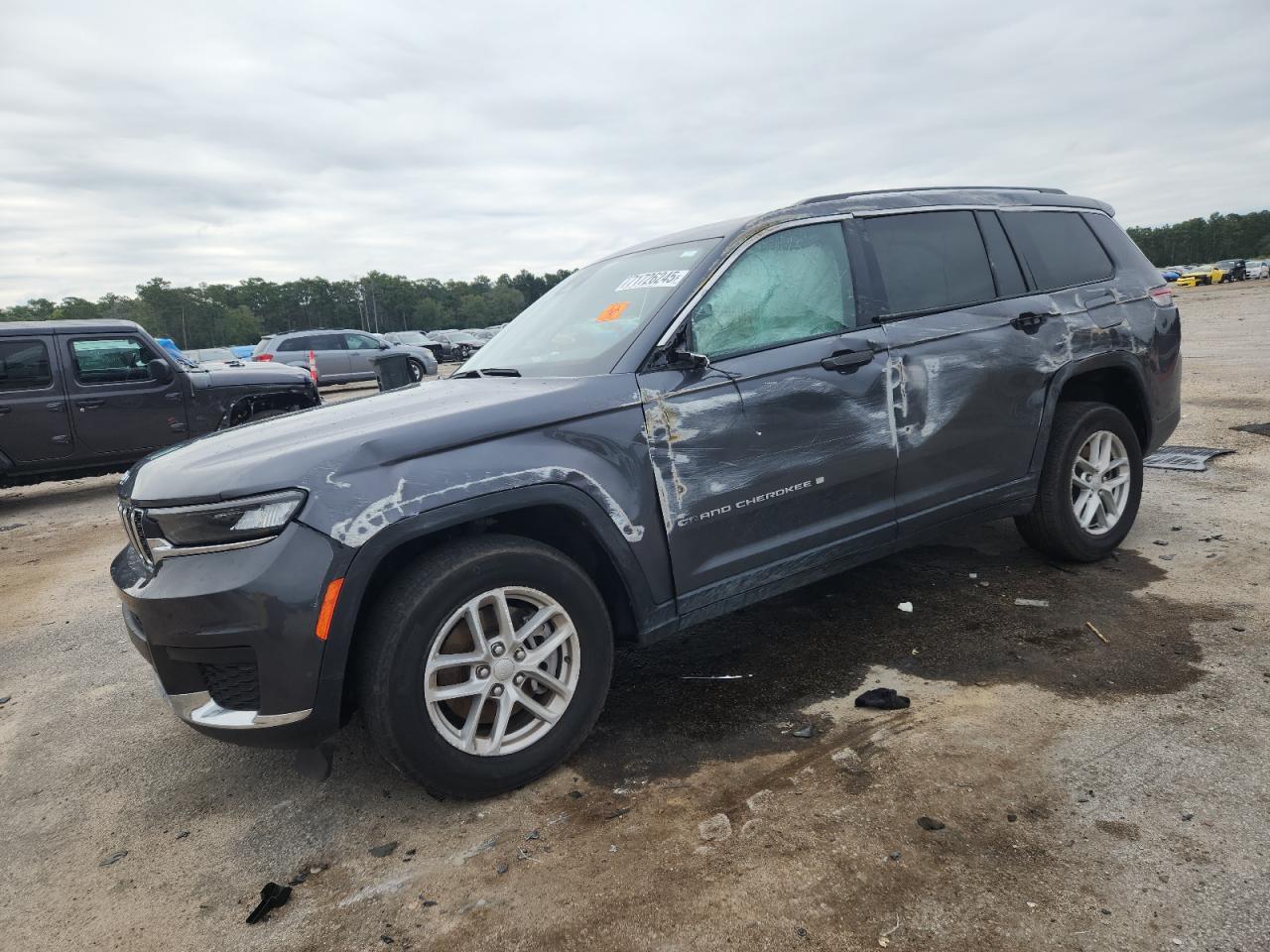 JEEP GRAND CHEROKEE L LAREDO