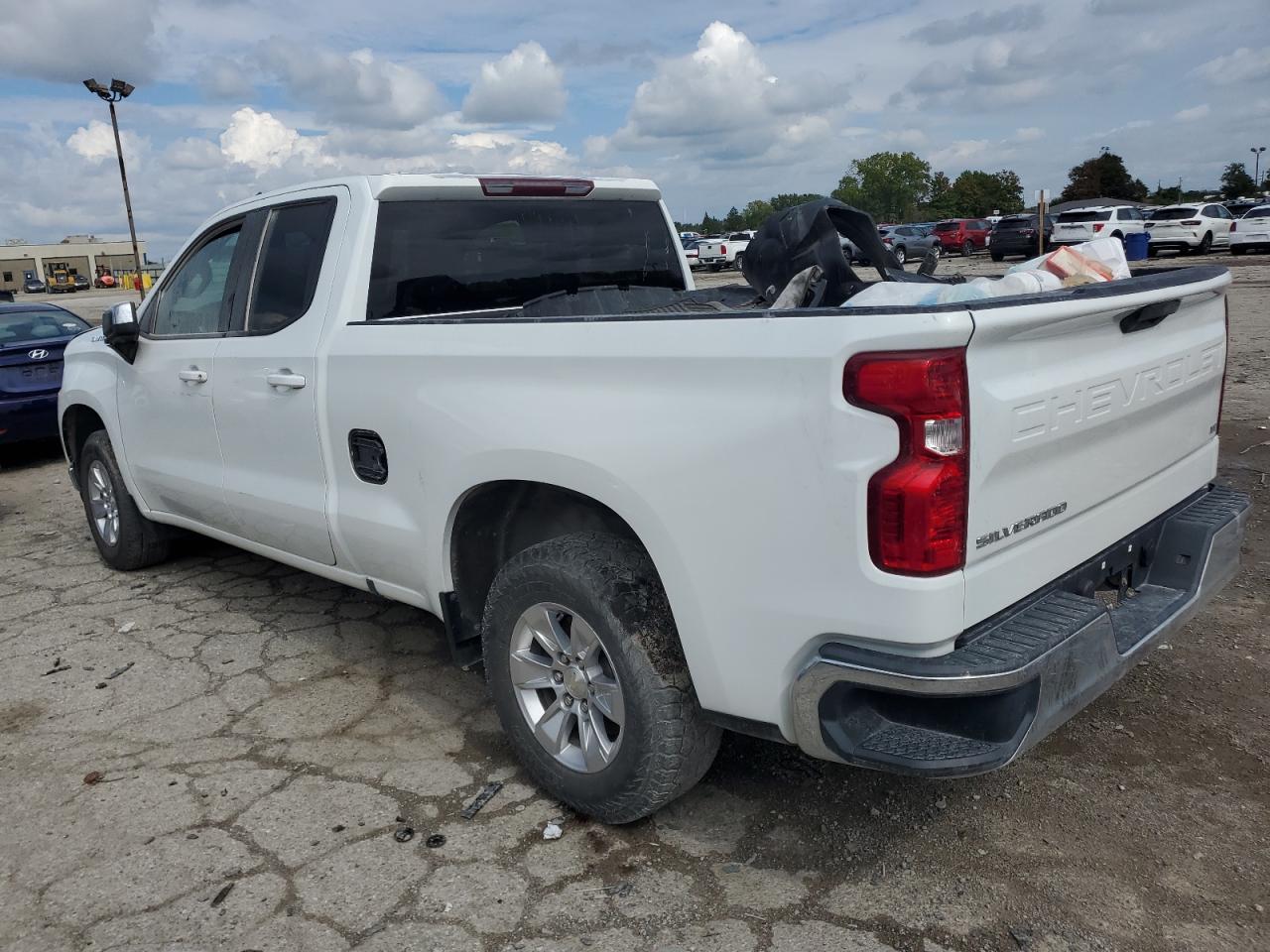 CHEVROLET SILVERADO C1500 LT