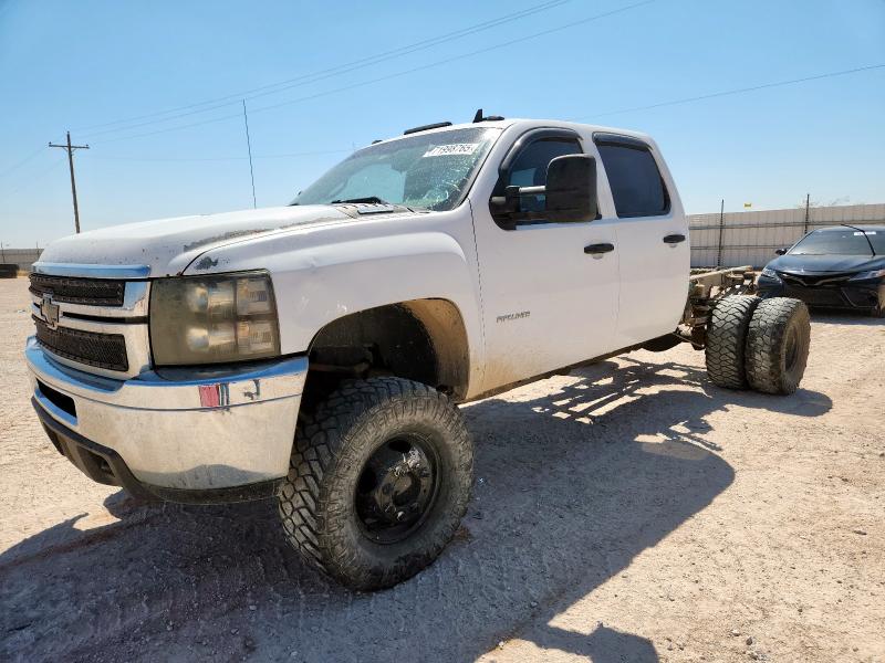 CHEVROLET TRUCK SLVRDO 3500 CREW 4WD