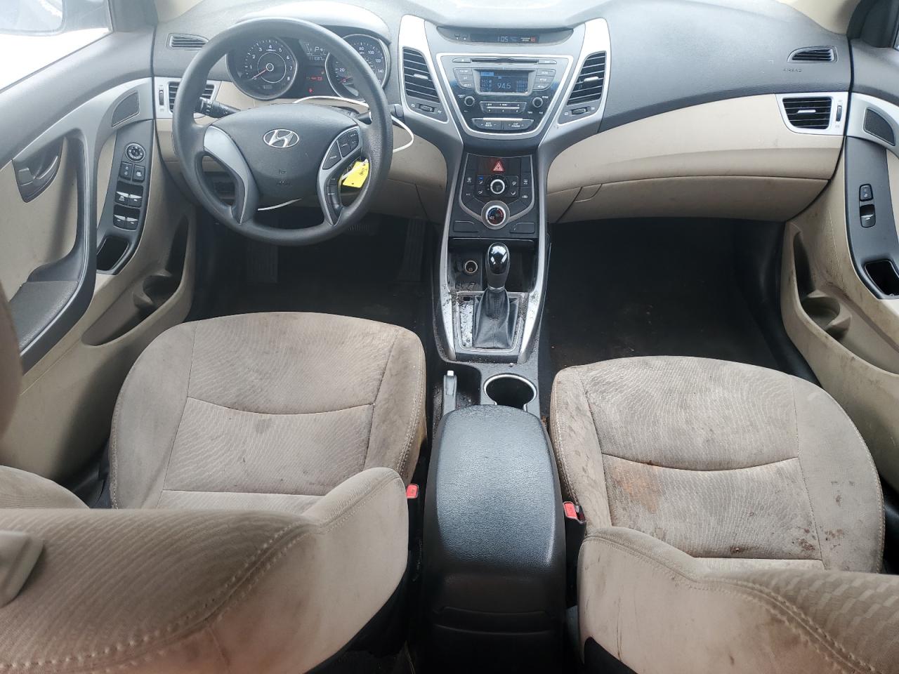 Lot #3260485561 2016 HYUNDAI ELANTRA SE