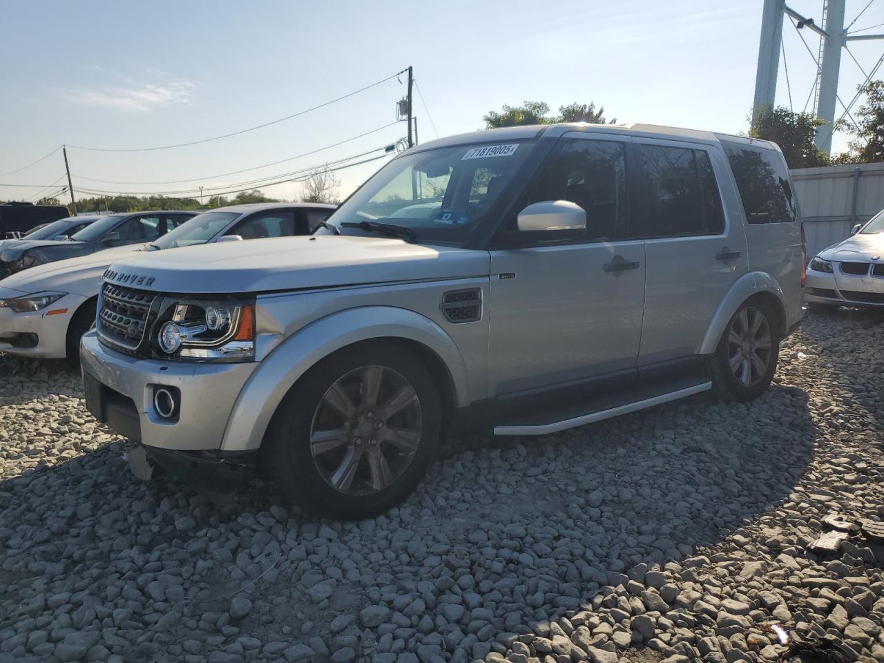  Salvage Land Rover LR4