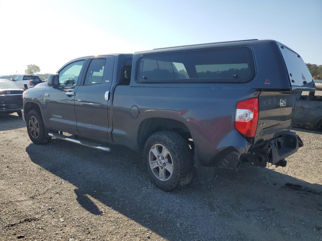 TOYOTA TUNDRA DOUBLE CAB SR