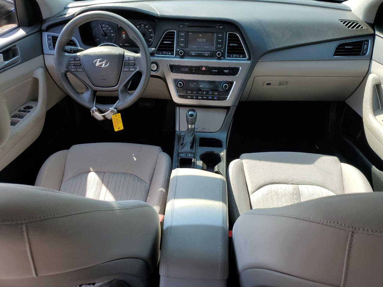 HYUNDAI SONATA HYBRID