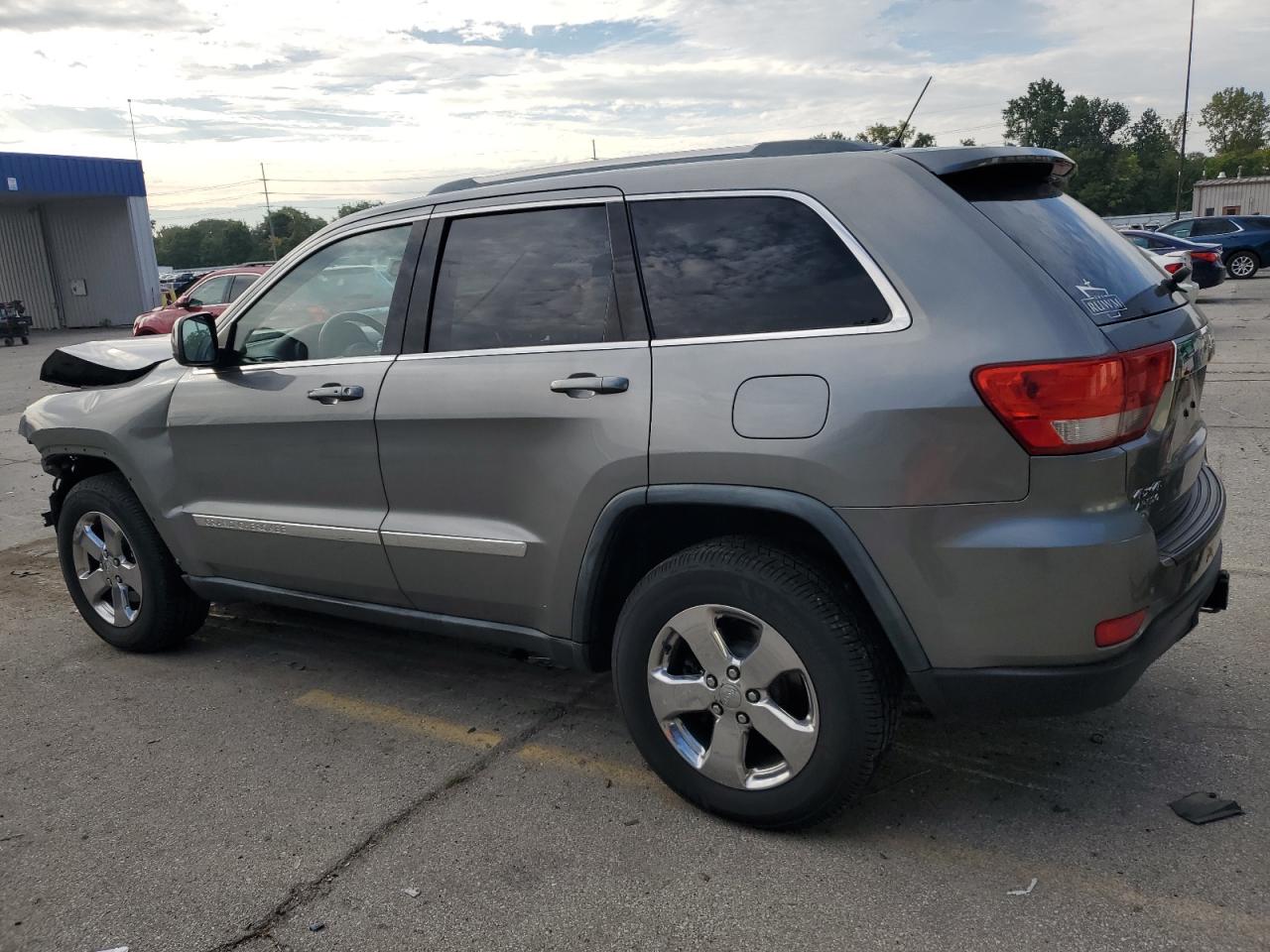 JEEP GRAND CHEROKEE LAREDO