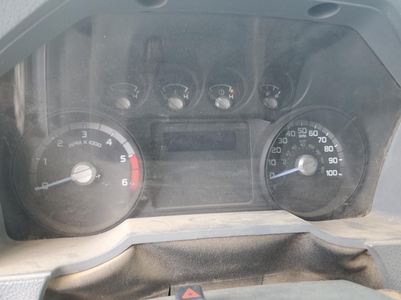 FORD F-750 SUPER DUTY