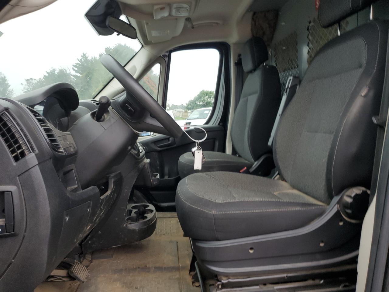 RAM PROMASTER 2500 HIGH