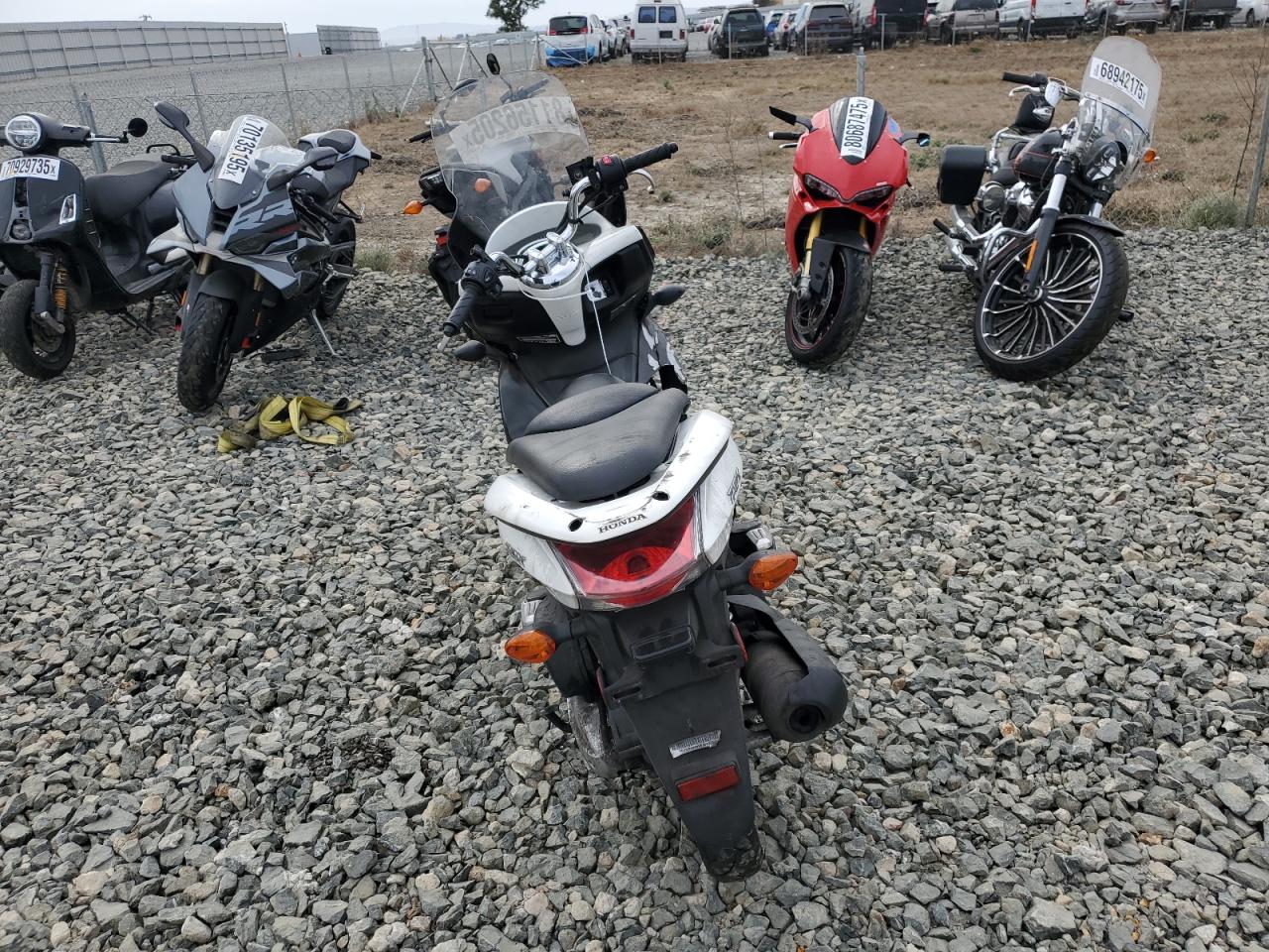 Lot #3285970561 2011 HONDA PCX