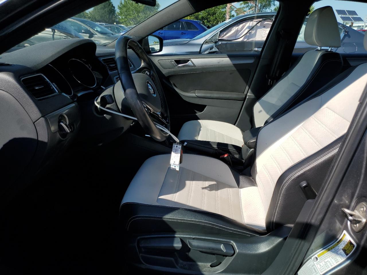 VOLKSWAGEN JETTA SPORT