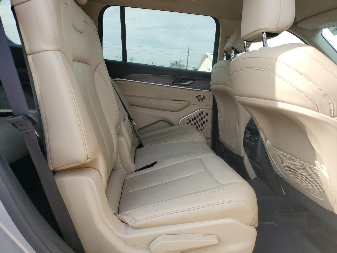 JEEP GRAND CHEROKEE L LIMITED