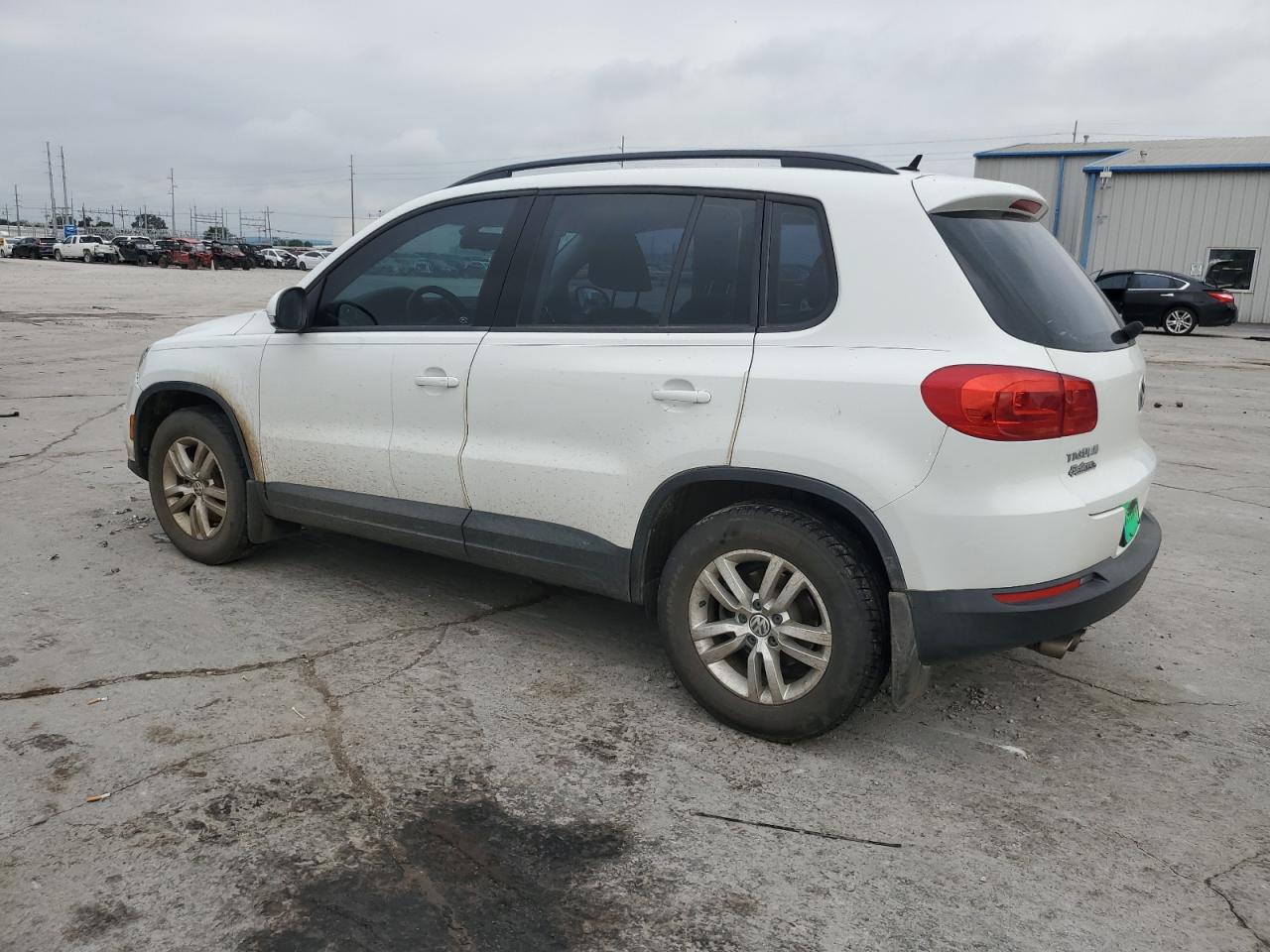 VOLKSWAGEN TIGUAN S