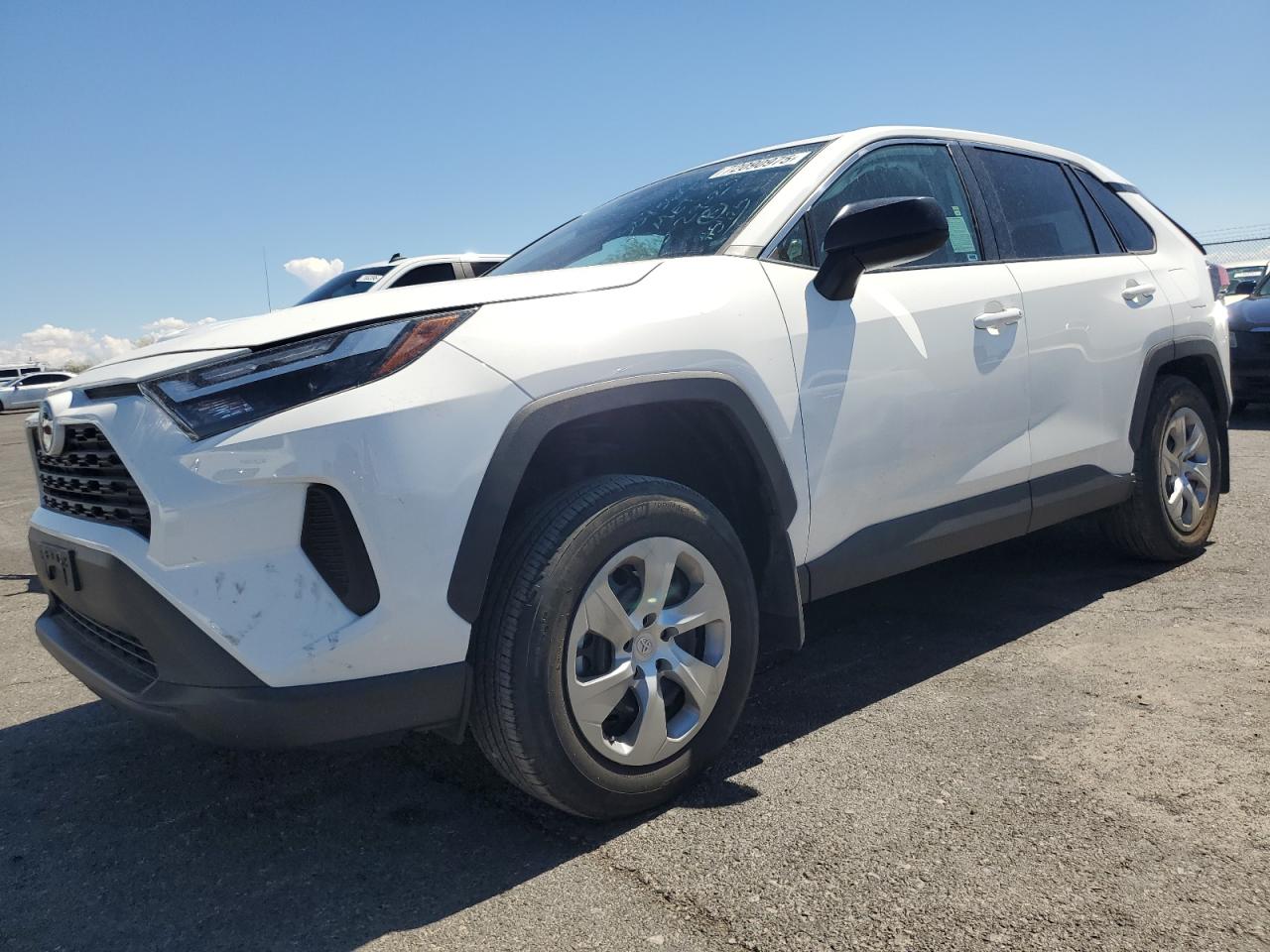 TOYOTA RAV4 LE