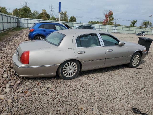 LINC TOWN CAR SIGNATURE 2003 beige sedan 4d gas 1LNHM82W63Y603866 photo #4