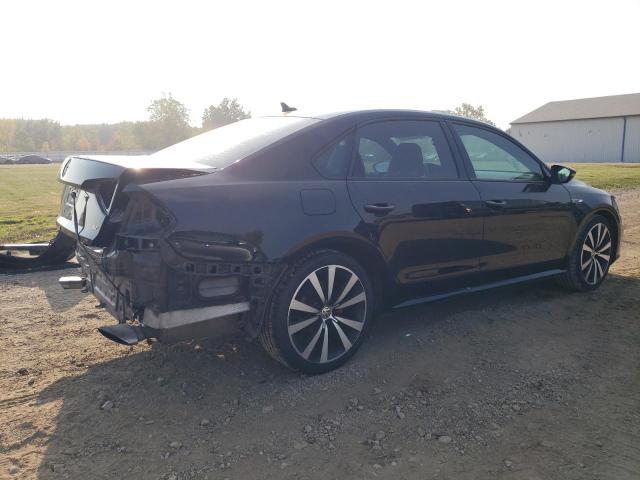 2018 VOLKSWAGEN PASSAT GT 1VWJM7A33JC032710