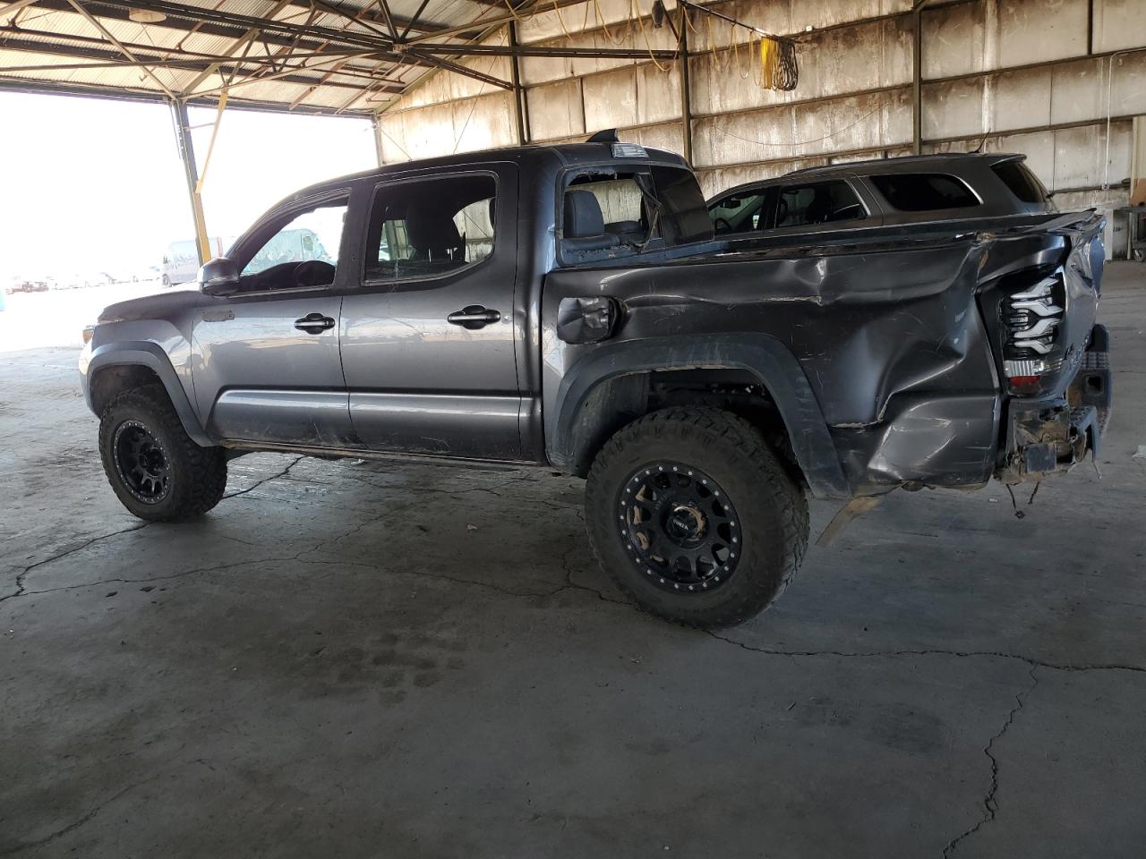 TOYOTA TACOMA DOUBLE CAB