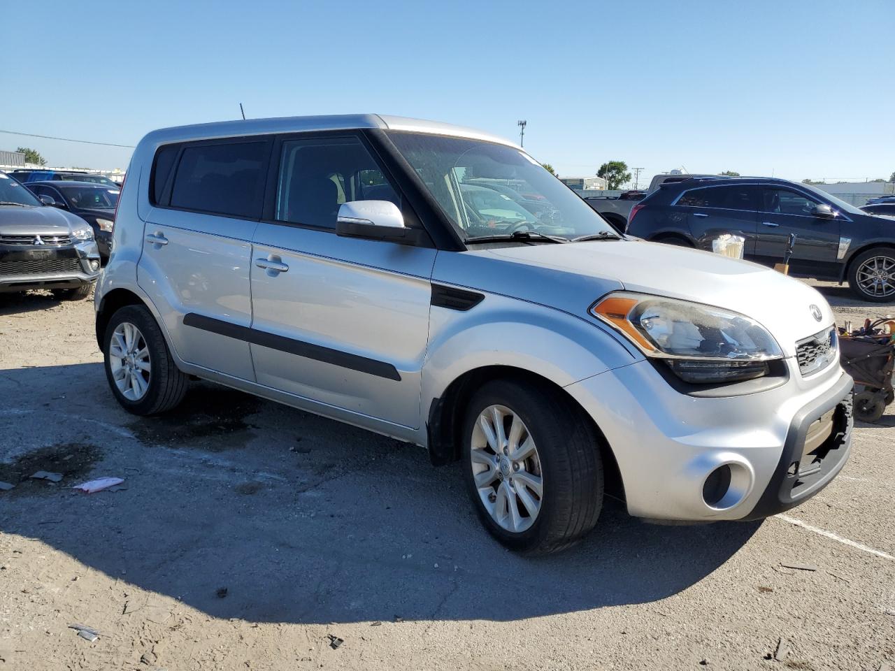 KIA SOUL +