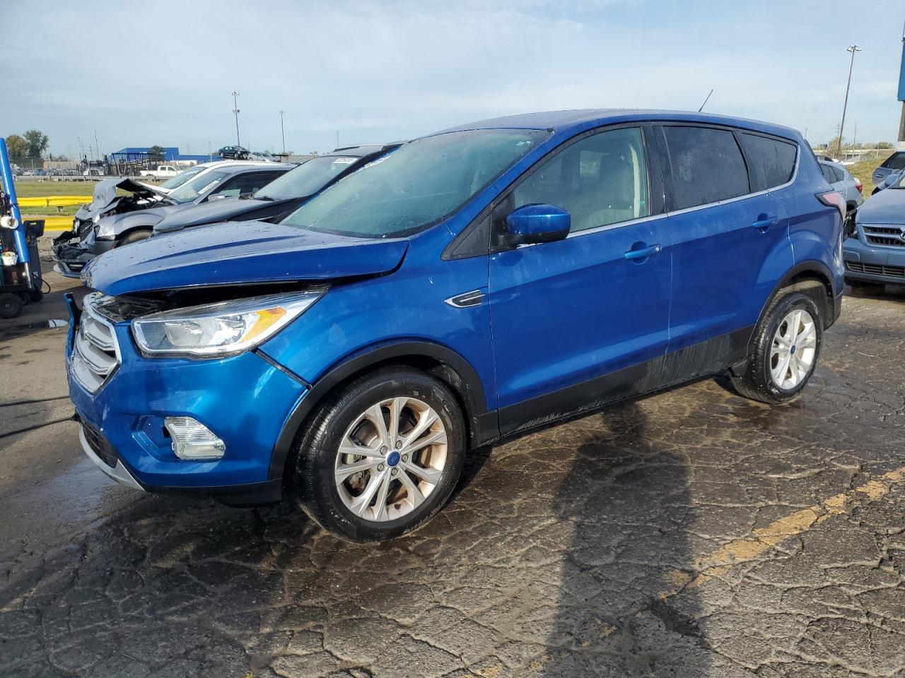 FORD ESCAPE SE
