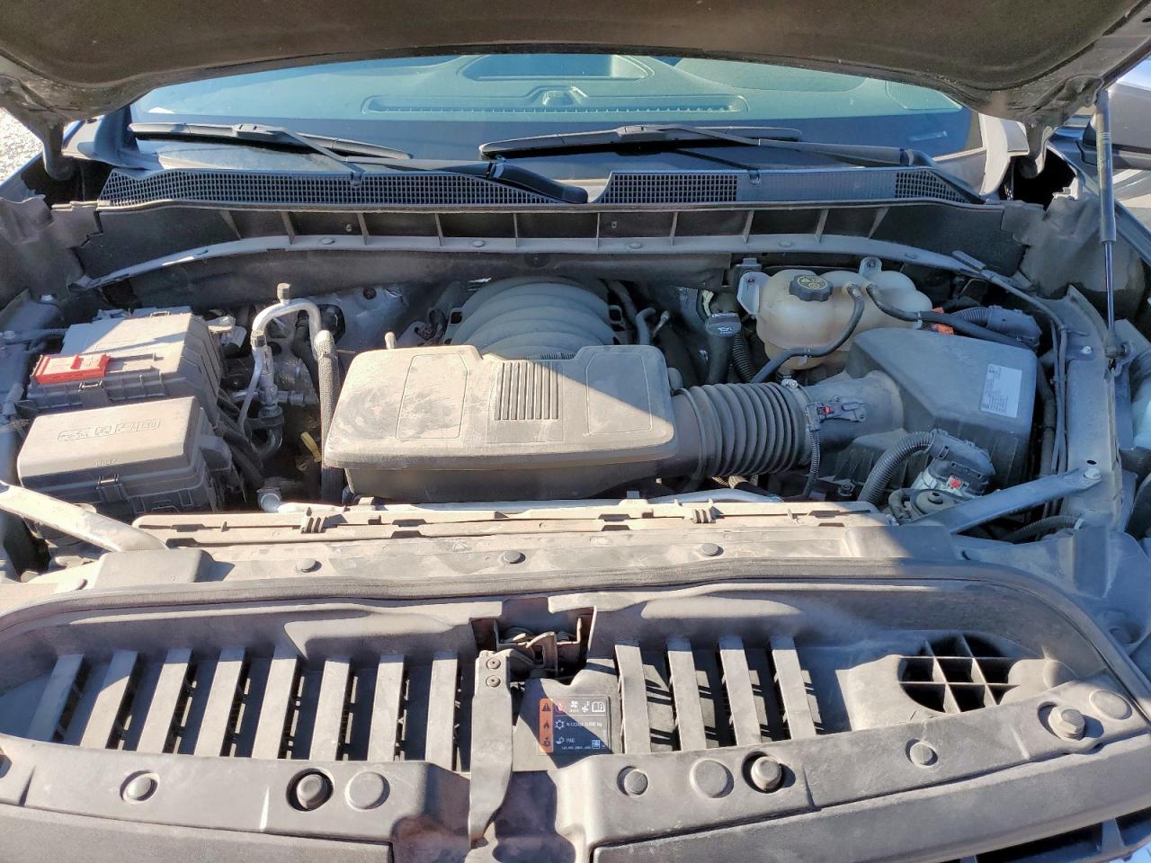 CHEVROLET SILVERADO C1500 LT