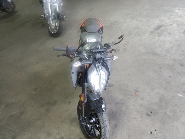 2023 KTM 390 DUKE MD2JPJ404PC239019