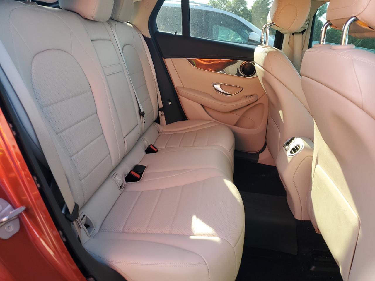 MERCEDES-BENZ GLC-CLASS 300 4MATIC