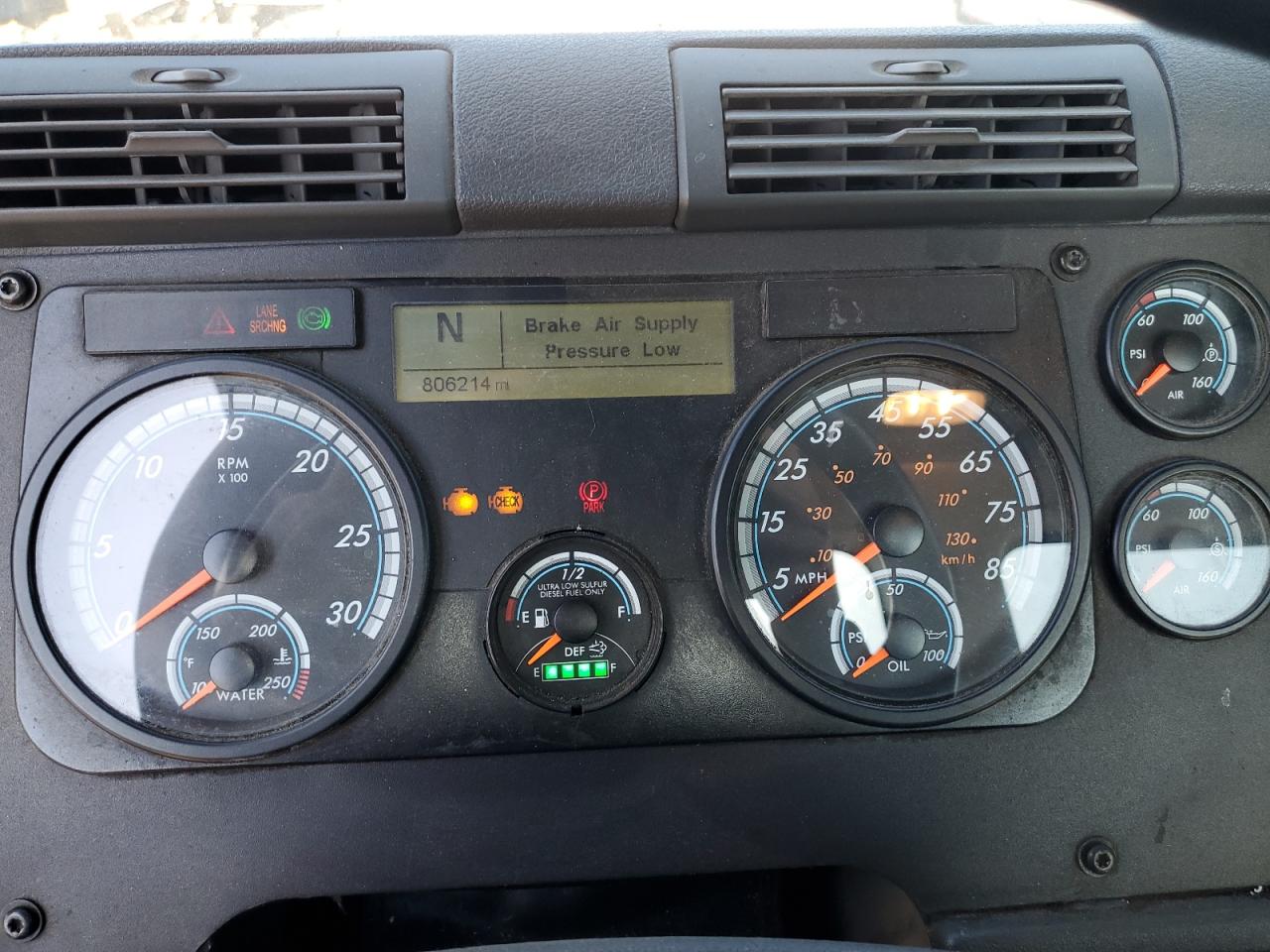 Lot #3254472148 2017 FREIGHTLINER CASCADIA 1