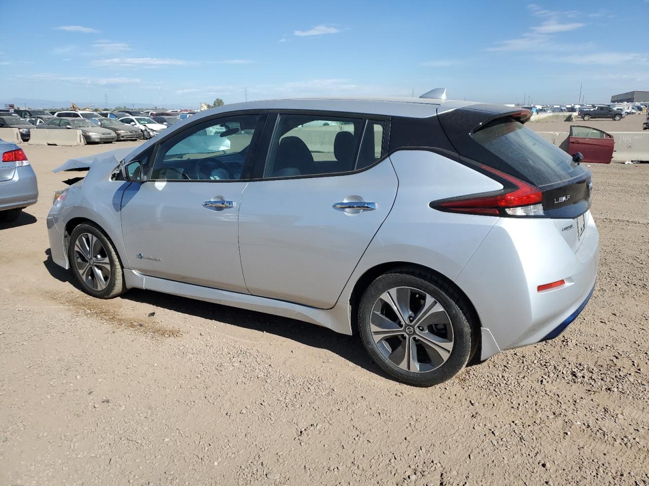 NISSAN LEAF S