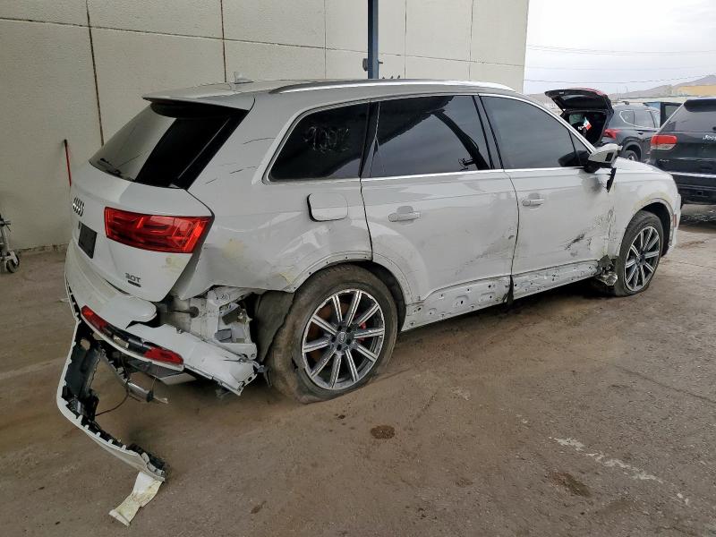2017 AUDI Q7 PREMIUM WA1LAAF72HD033374