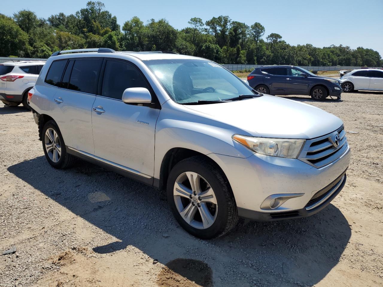 TOYOTA HIGHLANDER LIMITED