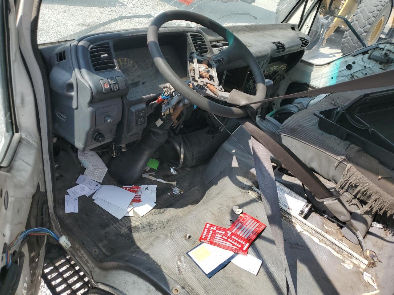 Lot #3242477977 2007 GMC W4500 W450