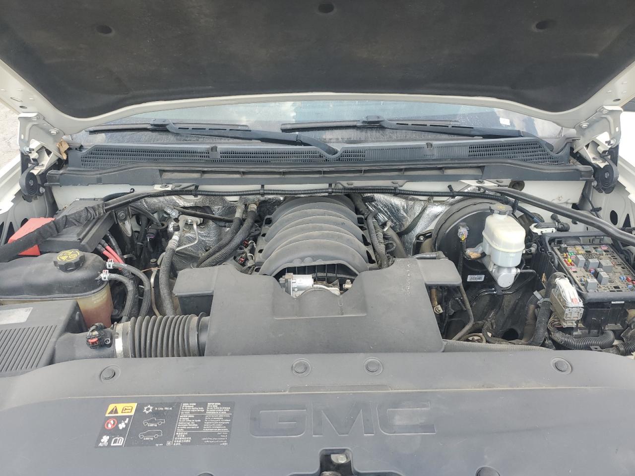 GMC SIERRA K1500 SLT