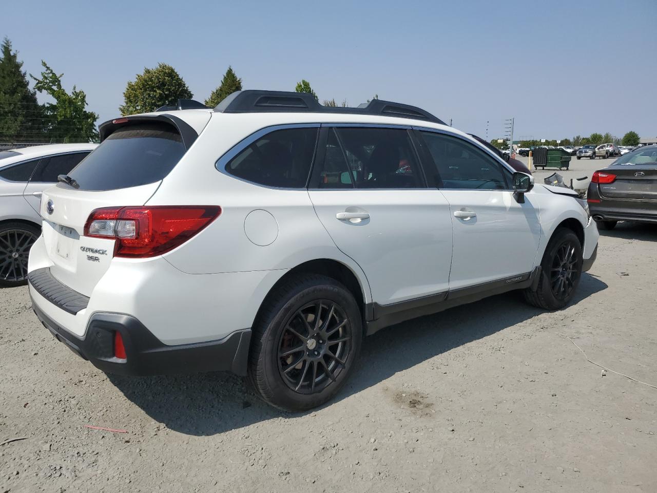 SUBARU OUTBACK 3.6R LIMITED