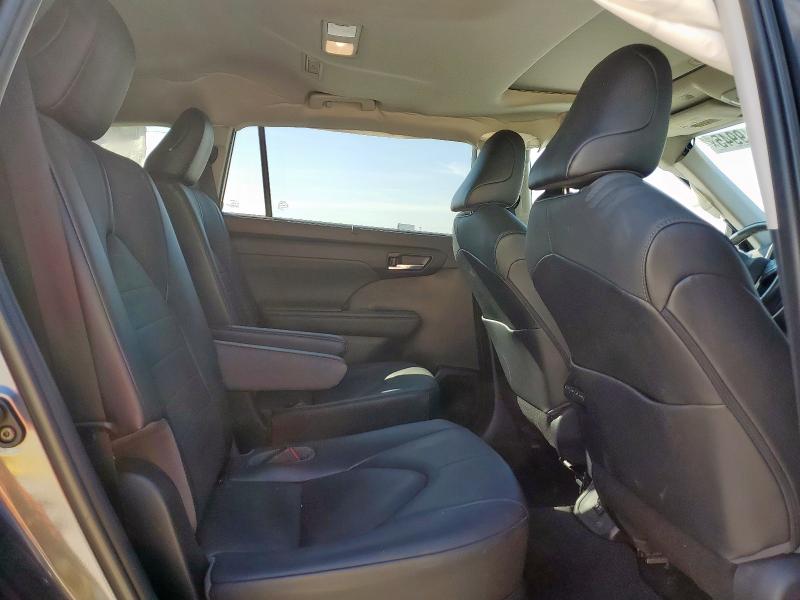 2020 TOYOTA HIGHLANDER #3304728928