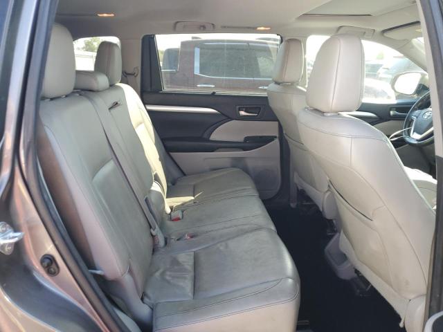 2017 TOYOTA HIGHLANDER SE - 5TDKZRFH5HS509333