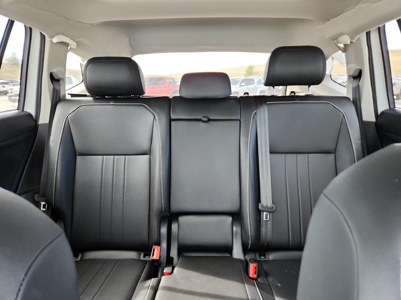 VOLKSWAGEN TIGUAN SE