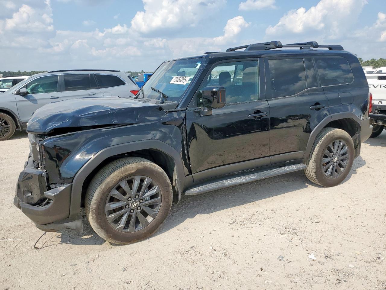 TOYOTA LAND CRUISER BASE