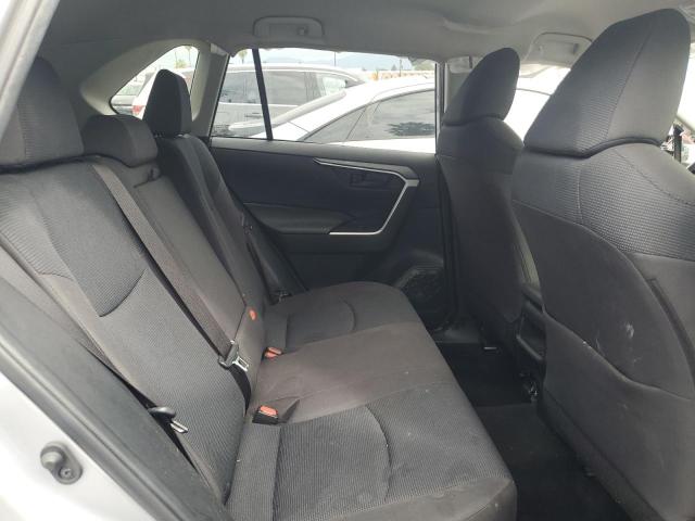 2021 TOYOTA RAV4 LE - JTMH1RFV1MD071777