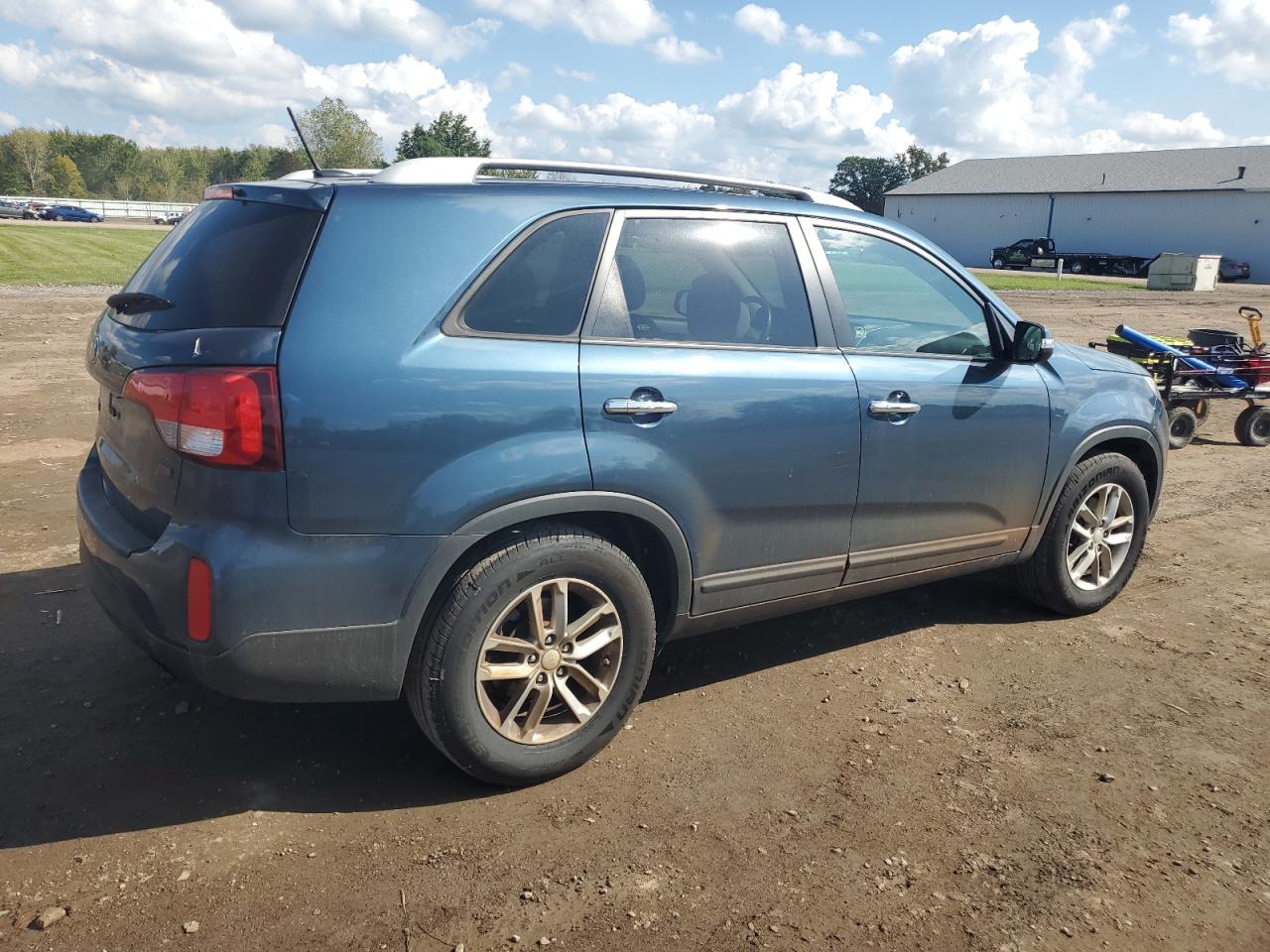 KIA SORENTO LX